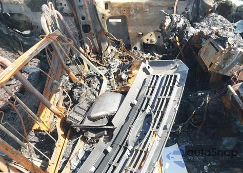 2010 Ford Escape Limited z USA, uszkodzony, nr VIN 1FMCU0EG4AKC71118